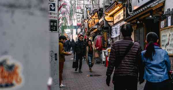 2019年四月初六出生的双胞胎男孩如何起名字，五行属什么